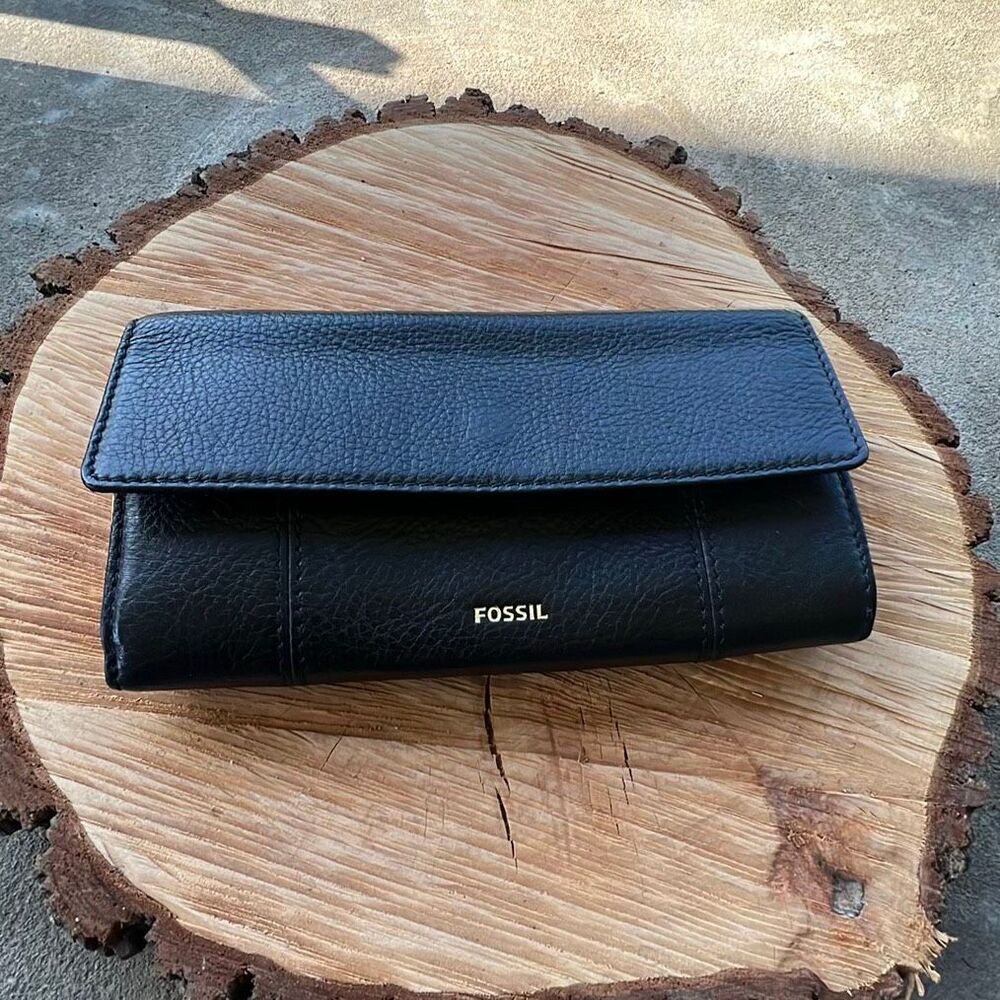 Fossil Jori RFID Flap Clutch Wallet Black Leather